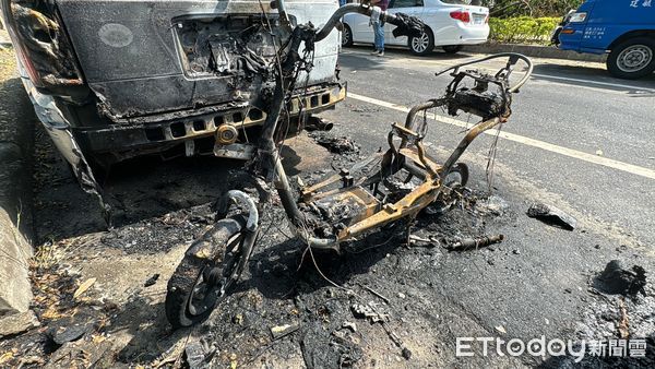 ▲▼ 火燒車 。（圖／記者吳世龍攝）