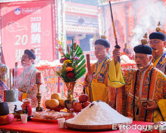 ▲2024鯤鯓王平安鹽祭10月26日登場，獨一無二鹽產業結合信仰的文化盛典，相當值得大家參與體驗。（圖／記者林東良翻攝，下同）