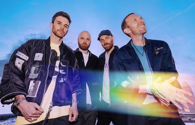 Coldplay宣布:2025年發最後一張專輯! 揪台粉「淨零減碳」騎單車