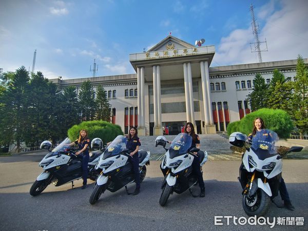 ▲雲林縣警察局另新增4部新型大型重型機車「T-MAX」並擇派正妹女警騎行，加入2024國慶焰火交通秩序維護行列。（圖／記者蔡佩旻翻攝）