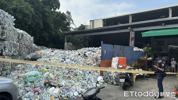 ▲▼雲林驚傳工人掉落壓縮打包機，上半身遭壓碎慘死             。（圖／記者吳攝）