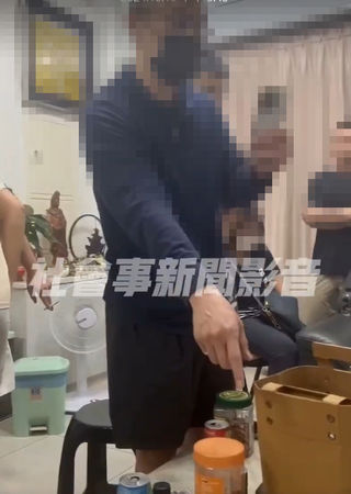 ▲曾姓男子等人涉嫌以詐賭名義，脅迫被害人並要求索回50萬元賭資，被市警新化分局等單位聯手查獲送辦。（圖／翻攝自社會事新聞影音，下同）