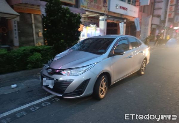 ▲▼        高雄死亡車禍     。（圖／記者陳宏瑞翻攝）