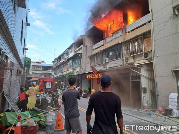 ▲▼             嘉義市西區永吉二街民宅發生火警。（圖／記者翁伊森翻攝，下同）