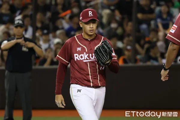 ▲▼  1012 中華職棒季後挑戰賽首戰-莊昕諺 。（圖／記者黃克翔攝）