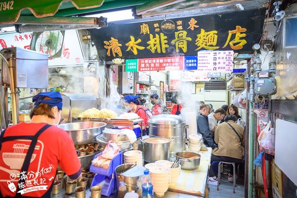 ▲▼TOP10間廟東夜市必吃美食。（圖／部落客滿分提供）         