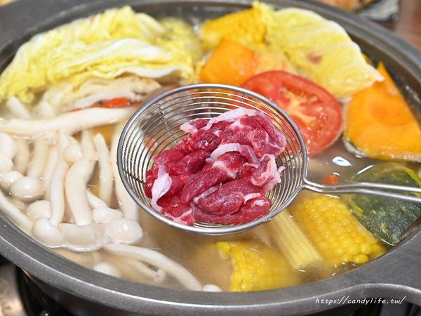 ▲▼在地老饕推薦溫體羊肉爐「阿華羊肉店」           。（圖／部落客糖糖`s 享食生活提供）