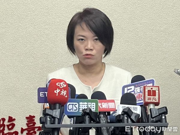 ▲▼民進黨台北市議員簡舒培受訪。（圖／記者陳家豪攝）