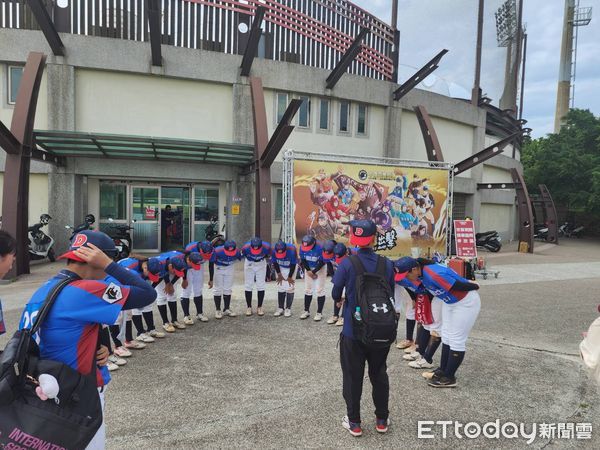 ▲▼丹鳳高中女棒            。（圖／記者歐建智攝）