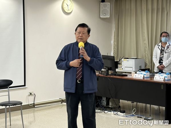 振興醫院飛行加護病房記者會。（圖／記者趙于婷攝）