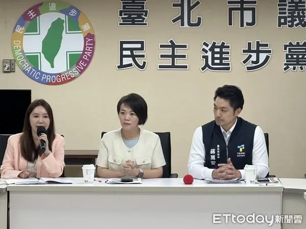 ▲▼蔣萬安向民進黨黨團說明重大議法案。（圖／記者袁茵攝）