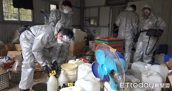 ▲警方逮捕喵喵製毒工廠製毒師李慶龍。（圖／記者張君豪翻攝）