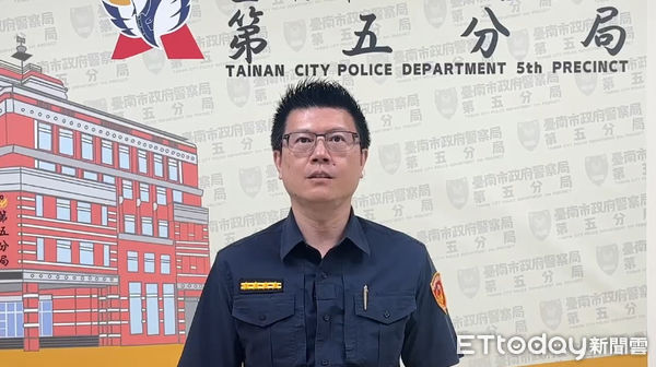 ▲台南市警五分局破獲「金包銀」詐欺犯罪集團，持拘票、搜索票，拘提尤姓犯嫌等4人到案，全案依詐欺、組織犯罪條例等罪嫌送辦。（圖／記者林東良翻攝，下同）