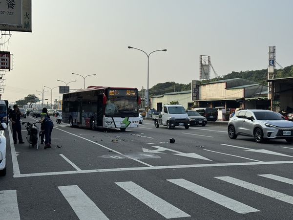 ▲▼機車騎士詭異逆撞公車亡，家屬不解為何逆向，感嘆「時也運也命也」。（圖／民眾提供，下同）