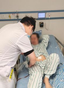 陸男愛吃生醃　肝吸蟲「膽管內開趴」瘋狂生蛋！