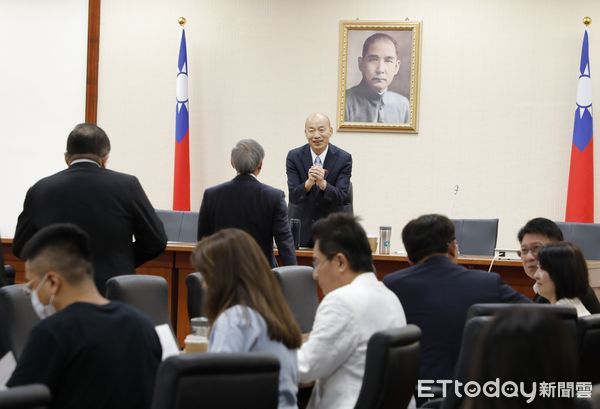 ▲▼總預算數度卡關，21日立法院長韓國瑜再次召集立院各黨團進行協商。（圖／記者湯興漢攝）