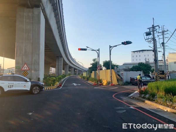 ▲台中男大生閃違規車撞電桿亡！肇事BMW駕駛冷血稱「算了」落跑。（圖／記者許權毅翻攝）