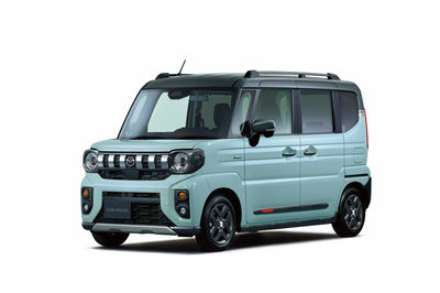 馬自達推「硬派版」輕型MPV！戶外風格、雙動力折新台幣45.8萬起