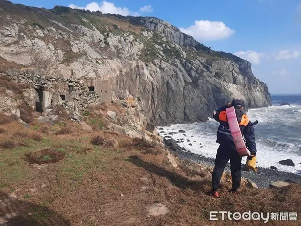 ▲▼上午小紫澳海域有陸籍漁工落海。（圖／記者林名揚翻攝）