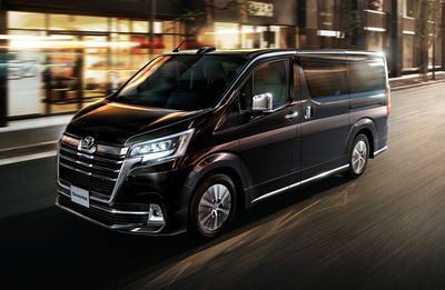 TOYOTA「豪華8人座MPV、Hilux休旅」日本無預警停售！台灣影響未明