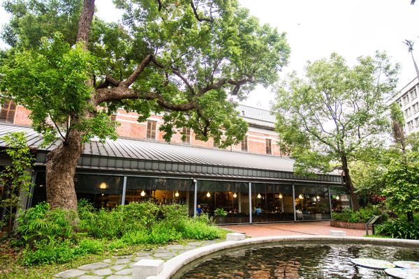 ▲雲品國際宣布，受台灣博物館南門園區「1915荷造り場」營運業者-中韻國際文化之邀，將提供技術顧問服務，共同經營園區中的咖啡廳、包場宴席與婚宴。（圖／雲品國際提供）