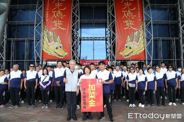 ▲▼   113年全民運動會嘉義市代表隊授旗典禮 黃敏惠市長勉勵選手以KANO精神 全力以赴!  。（圖／嘉義市政府提供）