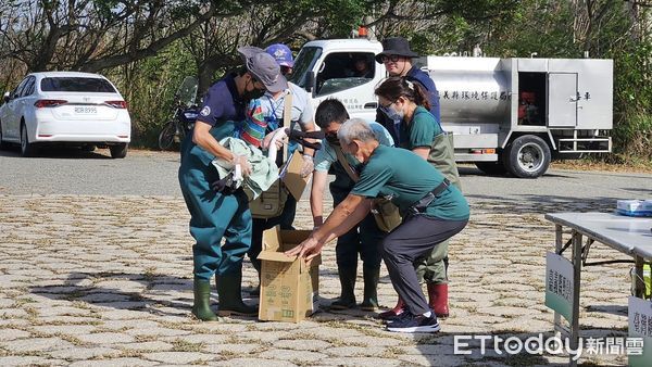 ▲嘉義縣辦黑面琵鷺棲地巡護、救傷演練 候鳥安心來嘉度冬  。（圖／嘉義縣政府提供）