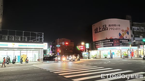 ▲▼   711,建國路          。（圖／記者張雅雲攝）