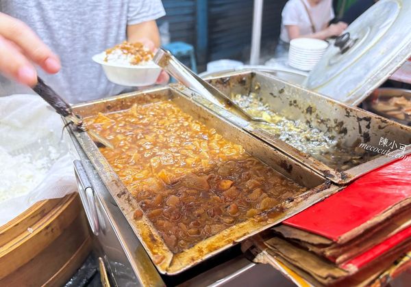 ▲▼只有凌晨吃得到！三重深夜美食推薦 「無名」魯肉飯鹹香不膩、酸菜甜香好吃。（圖／記者蘇相云攝）