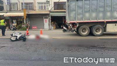 台中騎士遭聯結車輾斃原因出爐　疑道路縮減、2車同時變換車道