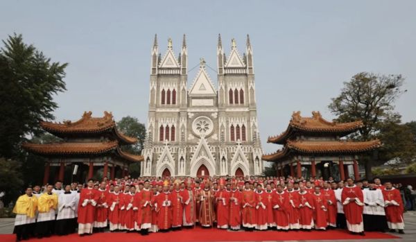 ▲▼中梵主教任命協議延長後　北京助理主教甄雪斌上任。（圖／翻攝中國天主教）