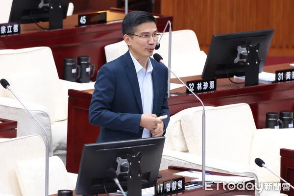 ▲▼ 1030 蔣萬安報告114年度施政計畫,114年度總預算案,113年度追加（減）預算案-曾獻瑩。（圖／記者黃克翔攝）