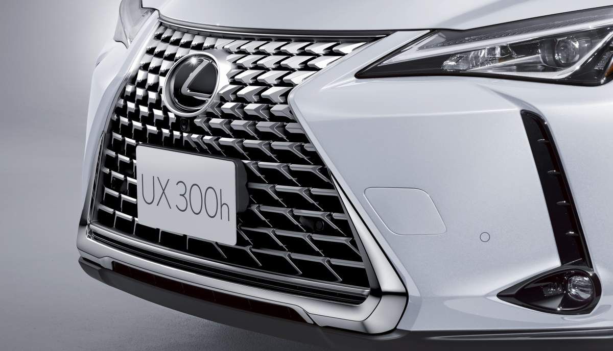 ▲日本LEXUS推出帥氣又有質感的UX 300h全新特仕車！（圖／翻攝自LEXUS）