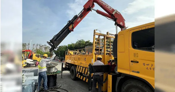 康芮颱風，台電部署近8000搶修人次、備妥車輛與機具待命。（圖／台電提供）