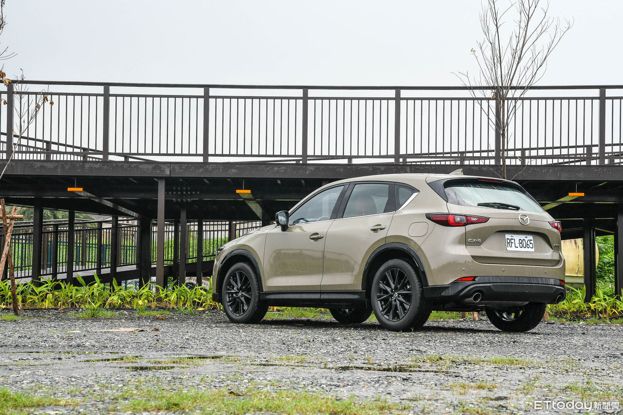 ▲慶祝台灣Mazda原廠10週年！CX-5 25T Retro Sports Edition特仕車高CP值值得一看。（圖／記者徐煜展攝）