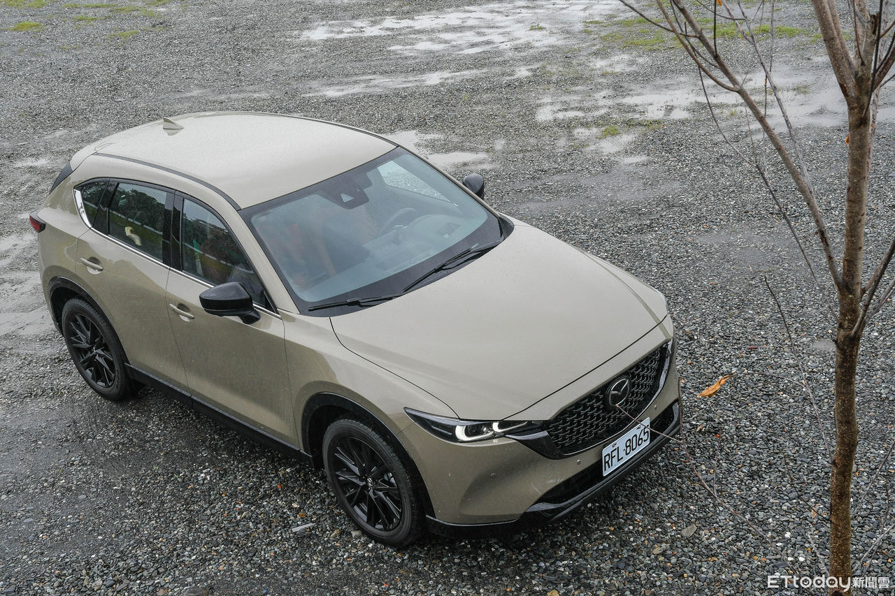 ▲慶祝台灣Mazda原廠10週年！CX-5 25T Retro Sports Edition特仕車高CP值值得一看。（圖／記者徐煜展攝）