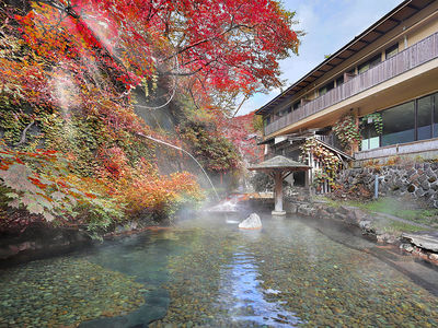 日本泡湯賞楓地3選住米其林星鑰旅館