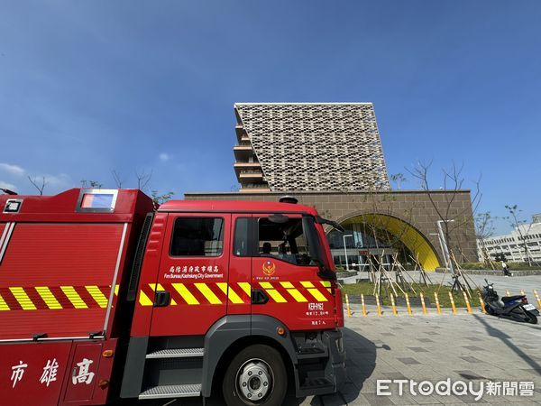 ▲高雄市鳳山火車站有一名男子落軌             。（圖／記者吳世龍攝）