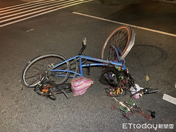 ▲▼楊婦騎腳踏車沿著中興路二段行駛，遭汽車從後方擦撞倒地，肇事駕駛往國道方向逃逸。（圖／記者陸運陞攝）