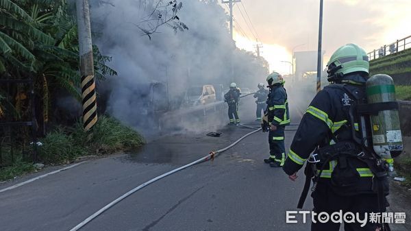 ▲▼北市社子島火燒車             。（圖／記者黃彥傑翻攝）