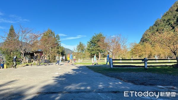 ▲▼      司馬庫斯遇康芮成孤島，空總直升機今載1.5噸物資送達       。（圖／記者陳韻如攝）