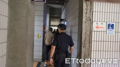 警局前潑8.5L汽油燒死人！家屬求判死刑失望了　縱火犯判無期