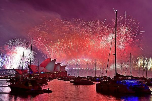 ▲▼雪梨跨年煙火（Sydney New Year’s Eve Fireworks）是一年一度的旅遊盛事，也是全球最早開始的煙火慶典。（圖／部落客Travel with Leo授權提供，勿擅自翻攝）