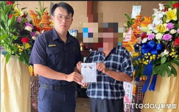 ▲枋寮警分局歸崇派出所所長陳啟超會同「部落心」成員捐款助人。（圖／記者陳崑福翻攝）