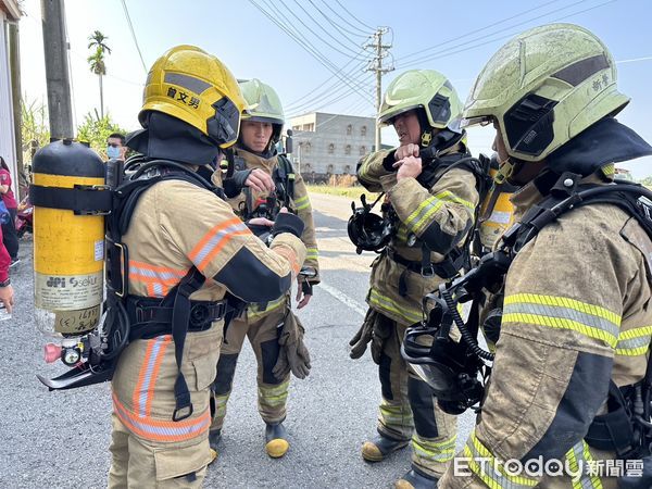 ▲台南市消防局第一救災救護大隊於6日上午在白河區龍得堡興業有限公司辦理火災搶救演練。（圖／記者林東良翻攝，下同）