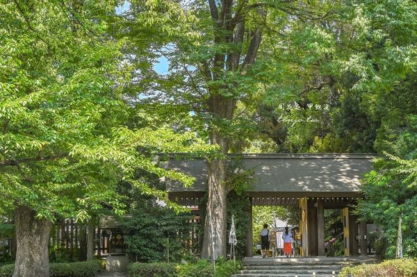 ▲▼東京阿佐谷神明宮祈福體驗 爆紅編織手環「神結」排隊搶購 。（圖／部落客周花花提供）