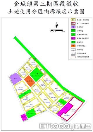 ▲▼金城第三期區段徵收工程，出現揚塵汙染擾鄰問題             。（圖／記者林名揚翻攝）