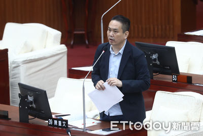 快訊/北投區農會選舉爆賄選 市議員陳重文又遭搜索