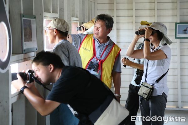 ▲雲嘉南濱海國家風景區管理處，主辦的「2024台灣國際觀鳥馬拉松」大賽9日上午於台南北門遊客中心熱鬧開賽。（圖／記者林東良翻攝，下同）