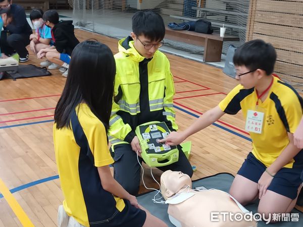 ▲基隆15所國中生急救包紮競技。（圖／記者郭世賢翻攝）